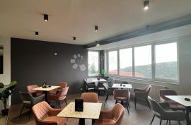 Rijeka - adaptiran, opremljen kafić na dobroj lokaciji, Rijeka, Immobili commerciali