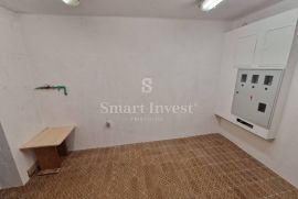 POBRI, poslovni prostor od 42 m2, Opatija - Okolica, Propiedad comercial