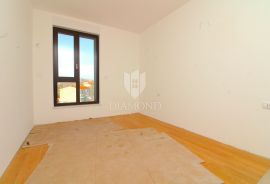 Labin, luksuzni penthouse sa pogledom na more, Labin, Stan