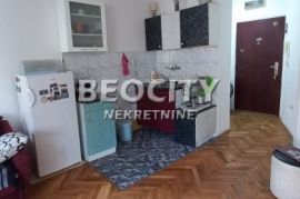 Novi Sad, Centar, Futoška, 1.5, 34m2, Novi Sad - grad, Appartement