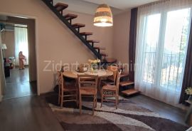 Kvalitetan dupleks prodaja, Zemun, Apartamento