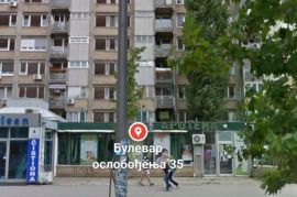 Prodajem stan od 62 m2, ulica Bulevar Oslobođenja u centru Novog Sada, Novi Sad - grad, Flat