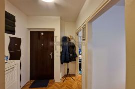 ZAGREB- SESVETE-BRESTJE,LIJEP 2S NA ODLIČNOJ LOKACIJI!!!, Sesvete, Apartamento