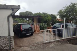 CRIKVENICA, DRAMALJ - Kuća s lijepom okućnicom i potencijalom, Crikvenica, Casa