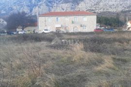 OMIŠ - Zemljište s građevinskom dozvolom, Omiš, Zemljište