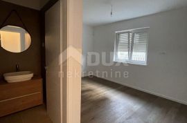 ISTRA,POREČ- Luksuzni penthouse sa pogledom na more, Poreč, Appartement