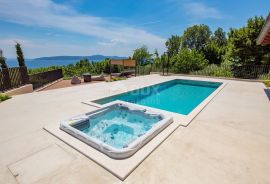 OPATIJA RIVIERA - novosagrađena mediteranska vila na litici prvi red do mora, Mošćenička Draga, Famiglia