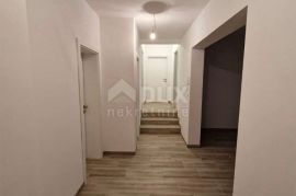 ISTRA, PEROJ - Predivan stan na top lokaciji!, Vodnjan, Appartement