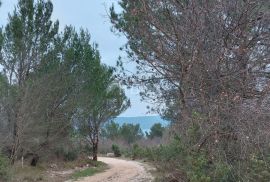 ISTRA, BARBAN - Veliko građevinsko zemljište za 4 vile, pogled na more, Barban, Terrain