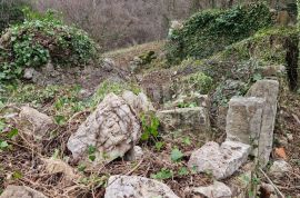ISTRA, LABIN - Građevinsko zemljište s ruševnom starinom, Labin, Ev