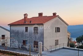 ISTRA, RABAC - Etažirana kuća s pogledom na more, Labin, Ev