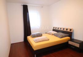 NOVI VINODOLSKI, SMOKVICA - Apartman pored mora, Novi Vinodolski, Apartamento