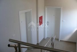 BIOGRAD NA MORU -  stan na drugom katu s potkrovljem, Biograd Na Moru, Wohnung