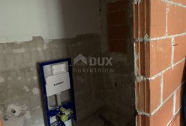 OTOK RAB, BANJOL- stan u novogradnji 150 metara od mora, Rab, Appartment