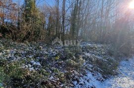 ISTRA, PIĆAN - Građevinsko zemljište nedaleko centra mjesta, Pićan, Land