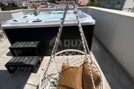 OTOK PAG, NOVALJA - luksuzni apartman u kućicama u nizu NOVOGRADNJA, Novalja, Διαμέρισμα