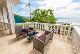 OPATIJA, MATULJI - Vila s pogledom na kvarnersko plavetnilo, Opatija, Casa