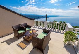 OPATIJA, MATULJI - Vila s pogledom na kvarnersko plavetnilo, Opatija, House