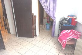 ISTRA, KAVRAN Kuća s apartanom, dvorištem i garažom - BLIZINA MORA!!, Marčana, Casa