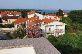 ISTRA, PREMANTURA - Apartmanska kuća sa pogledom na more!, Medulin, Kuća