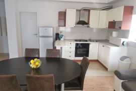 ISTRA, BUZET (okolica) – Apartmanska kuća s bazenom okružena mirom i prirodom, Buzet, House