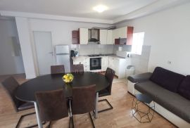 ISTRA, BUZET (okolica) – Apartmanska kuća s bazenom okružena mirom i prirodom, Buzet, House