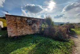 ISTRA, PULA - Kuća za renovaciju, Pula, House