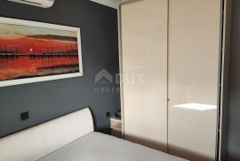 OTOK-PAG, NOVALJA 2s+db apartman u samom centru, Novalja, Flat