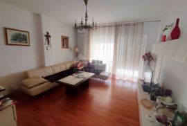 ISTRA, POREČ - Apartmanska kuća nedaleko od centra i predivnih plaža, Poreč, House