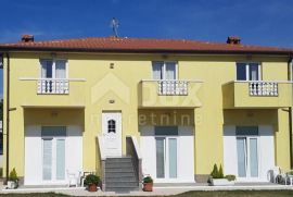 ISTRA, UMAG - Apartmanska kuća 3 km od mora, Umag, Kuća