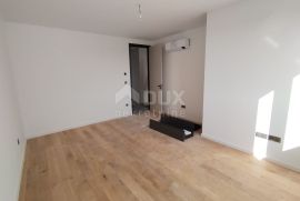 ISTRA,PULA -Luksuzni smart home stan u centru 130M2!, Pula, Stan