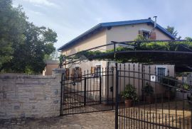 ISTRA, ŠIŠAN - Bajkovita kuća na osami, 123 m2, Ližnjan, Maison