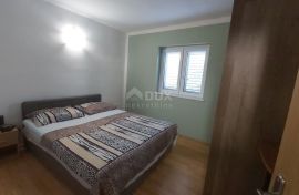 DALMACIJA, OMIŠ - Predivan i komforan stan sa pogledom na more, Omiš, Appartement