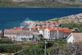 OTOK PAG - Kuća sa 3 manja apartmana u blizini mora, Pag, Maison