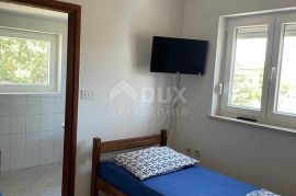 ISTRA, MEDULIN - Apartmanska kuća 500 m od mora!, Medulin, Casa