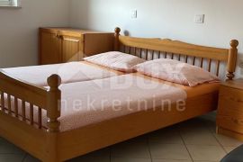 ISTRA, MEDULIN - Apartmanska kuća 500 m od mora!, Medulin, Famiglia