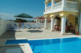 ISTRA, PEROJ - Hotel 700 m od mora sa predivnim pogledima, Vodnjan, Commercial property