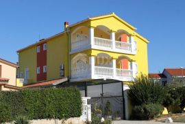 ISTRA, PEROJ - Hotel 700 m od mora sa predivnim pogledima, Vodnjan, Εμπορικά ακίνητα