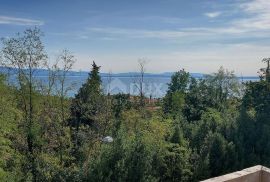 OPATIJA, LOVRAN - villa 333m2 s bazenom i pogledom na more + okoliš 500m2, Lovran, بيت