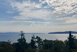 OPATIJA, LOVRAN - villa 333m2 s bazenom i pogledom na more + okoliš 500m2, Lovran, House