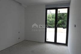 OPATIJA, LOVRAN - STAN SJ3 - 109,5m2 PENTHOUSE + BAZEN I TERASE/BALKONI 71m2 (248m2 BRUTTO - 170m2 NETO), Lovran, Διαμέρισμα