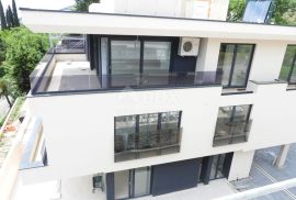 OPATIJA, LOVRAN - STAN SJ3 - 109,5m2 PENTHOUSE + BAZEN I TERASE/BALKONI 71m2 (248m2 BRUTTO - 170m2 NETO), Lovran, Wohnung