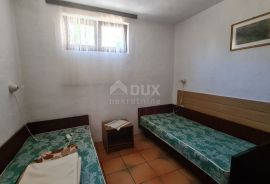 OTOK PAG, NOVALJA, APARTMANSKA KUĆA BLIZU MORA, Novalja, House