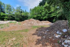 ISTRA, TINJAN - građevinsko zemljište, zadnje u građevinskoj zoni, Tinjan, Terra