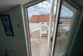 Otok Krk, Porat - Dvoetažni stan sa pogledom na more, Malinska-Dubašnica, Appartment