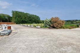 ISTRA, PAZIN - Prostrano građevinsko zemljište stambene namjene, Pazin, Land