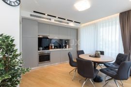 OPATIJA, CENTAR - Vila sa 6 apartmana, Opatija, Ev