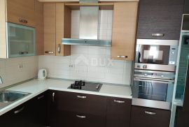 IČIĆI, OPATIJA - 3s+db dvoetažni prostran obiteljski stan za najam, Opatija - Okolica, Appartement