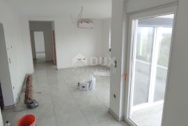 CRIKVENICA, DRAMALJ - Novogradnja u blizini mora, Crikvenica, Flat