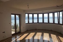 OPATIJA, CENTAR - samostojeća villa 605m2 s pogledom na more + okoliš 600m2, Opatija, Famiglia